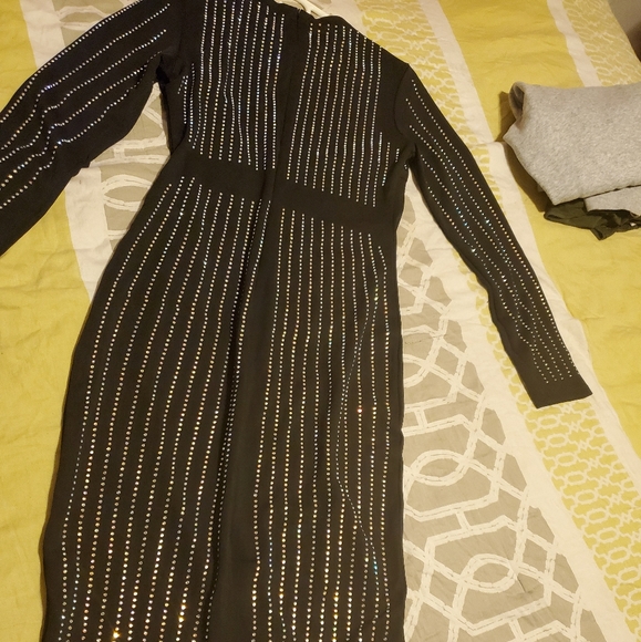 Dress - Picture 2 of 2